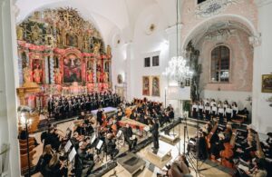 U prepunoj varaždinskoj katedrali izvedeno velebno Bachovo djelo „Muka po Mateju“